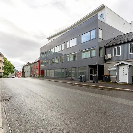 Arctic I Great Location I Stylish Lejlighed *